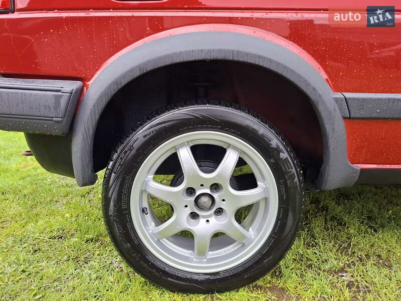 Хетчбек Volkswagen Golf 1987 в Долині