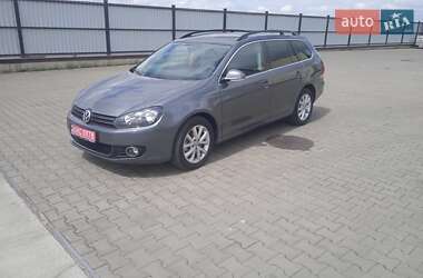 Универсал Volkswagen Golf 2010 в Луцке