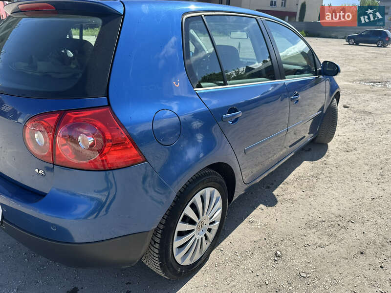 Хетчбек Volkswagen Golf 2007 в Тернополі