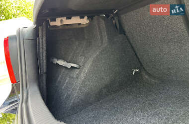 Хетчбек Volkswagen Golf 2002 в 