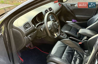 Хэтчбек Volkswagen Golf 2013 в 