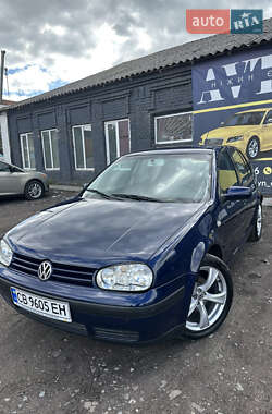 Хэтчбек Volkswagen Golf 2001 в Нежине