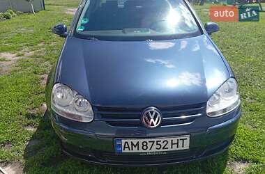 Хэтчбек Volkswagen Golf 2005 в Бердичеве