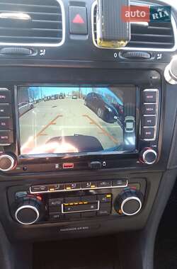 Універсал Volkswagen Golf 2010 в 