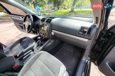 Универсал Volkswagen Golf 2009 в 