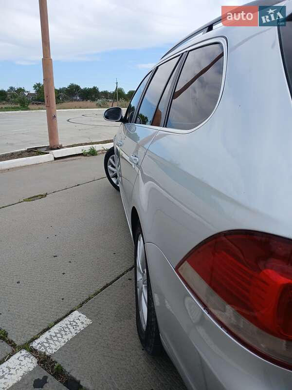 Универсал Volkswagen Golf 2011 в Новой Одессе