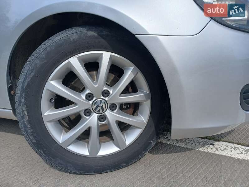 Универсал Volkswagen Golf 2011 в Новой Одессе