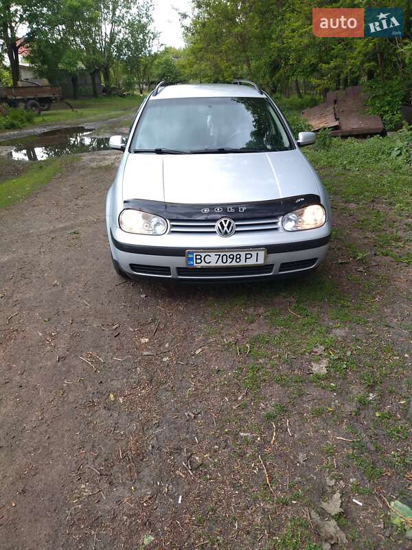 Volkswagen Golf 2000