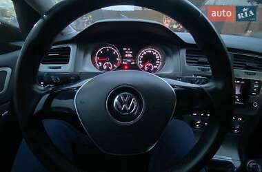 Універсал Volkswagen Golf 2013 в 