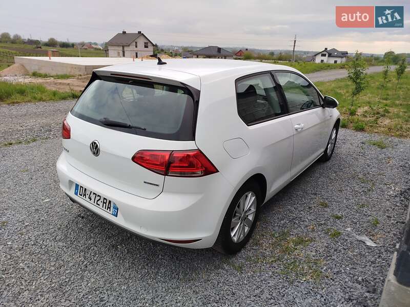 Хетчбек Volkswagen Golf 2014 в Рівному