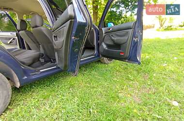 Универсал Volkswagen Golf 2001 в Путивле