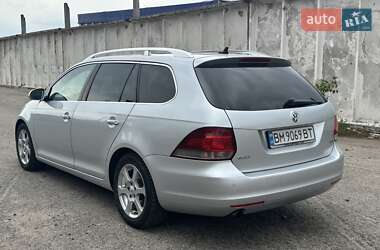 Універсал Volkswagen Golf 2010 в 