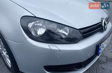 Универсал Volkswagen Golf 2013 в 
