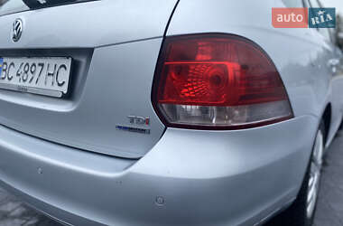 Универсал Volkswagen Golf 2013 в 
