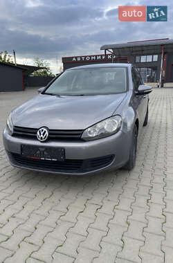 Хетчбек Volkswagen Golf 2009 в Глибокій