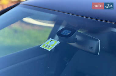 Хэтчбек Volkswagen Golf 2008 в 