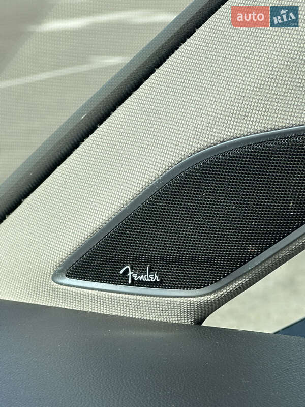 Хэтчбек Volkswagen Golf 2014 в Киеве