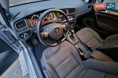 Универсал Volkswagen Golf 2020 в 