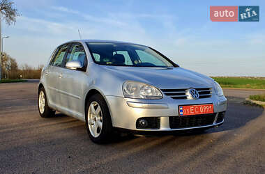 Хэтчбек Volkswagen Golf 2007 в Кропивницком