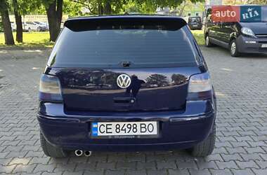 Хэтчбек Volkswagen Golf 2000 в 
