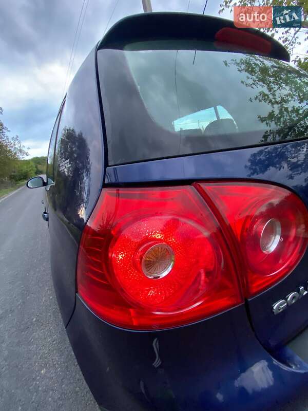 Хетчбек Volkswagen Golf 2006 в Кодимі