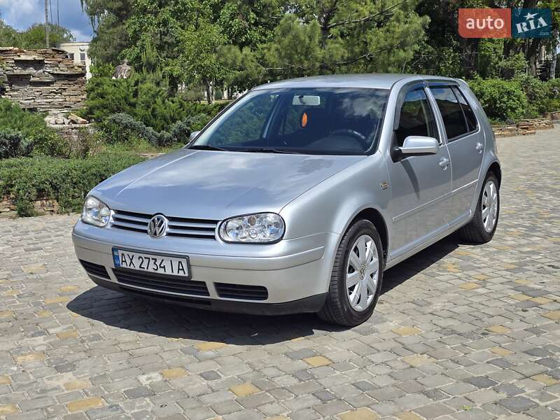 Volkswagen Golf 2001