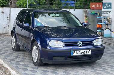 Хэтчбек Volkswagen Golf 2002 в Кропивницком