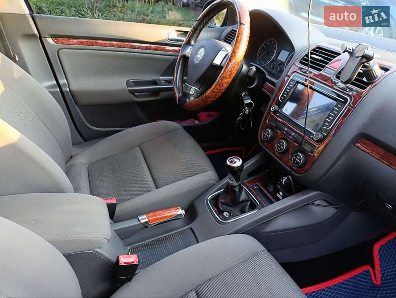 Volkswagen Golf 2009