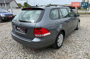 Універсал Volkswagen Golf 2009 в 