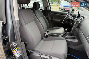 Універсал Volkswagen Golf 2009 в 