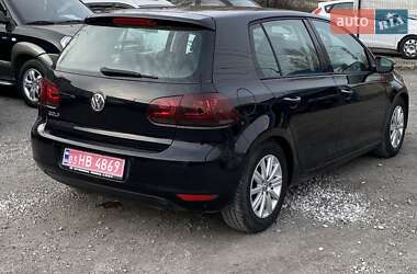 Хетчбек Volkswagen Golf 2010 в 