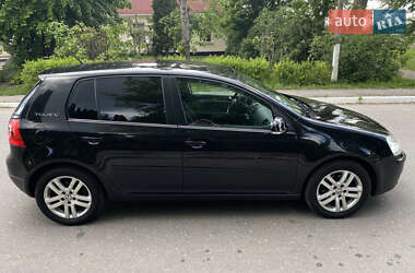 Хэтчбек Volkswagen Golf 2007 в 