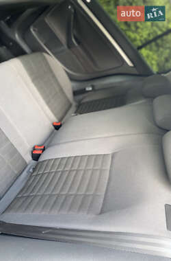 Хэтчбек Volkswagen Golf 2007 в 