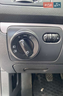 Хэтчбек Volkswagen Golf 2007 в 