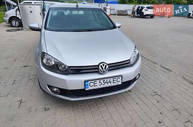 Хэтчбек Volkswagen Golf 2011 в Черновцах