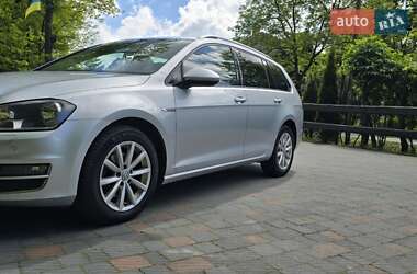 Универсал Volkswagen Golf 2015 в 