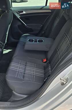 Универсал Volkswagen Golf 2015 в 