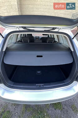 Универсал Volkswagen Golf 2010 в 