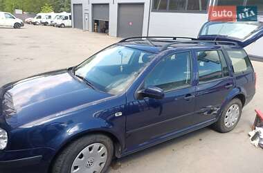 Універсал Volkswagen Golf 2002 в Умані