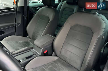 Універсал Volkswagen Golf 2019 в 