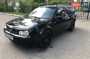 Универсал Volkswagen Golf 2002 в Броварах