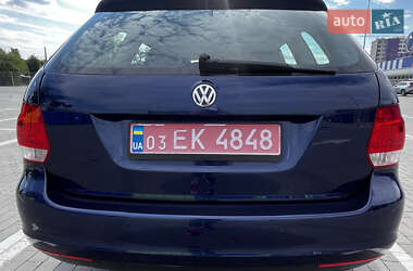 Универсал Volkswagen Golf 2009 в 