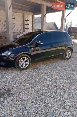 Хэтчбек Volkswagen Golf 2009 в Сторожинце