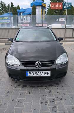Хэтчбек Volkswagen Golf 2005 в Тернополе