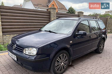 Универсал Volkswagen Golf 2002 в Хмельницком