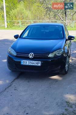 Хэтчбек Volkswagen Golf 2010 в Хмельницком