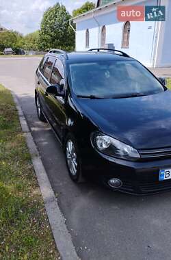 Универсал Volkswagen Golf 2010 в 