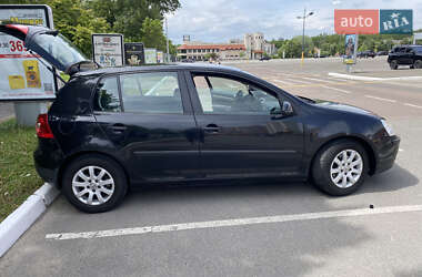 Хэтчбек Volkswagen Golf 2008 в 