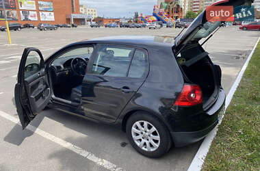Хэтчбек Volkswagen Golf 2008 в 