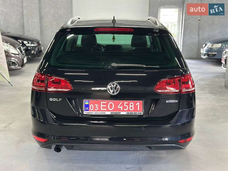 Універсал Volkswagen Golf 2015 в Кам'янському